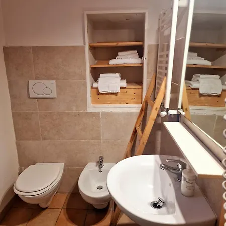 Casa Della Luna 3*