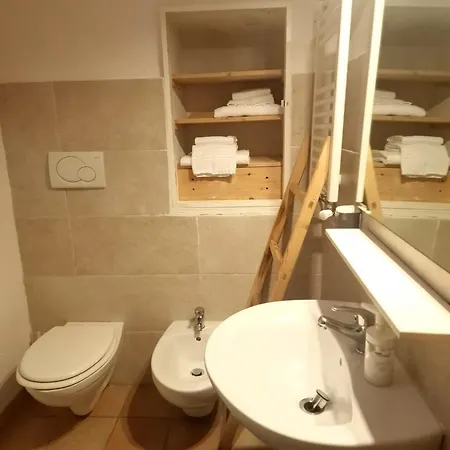Bed & Breakfast Casa Della Luna 3*