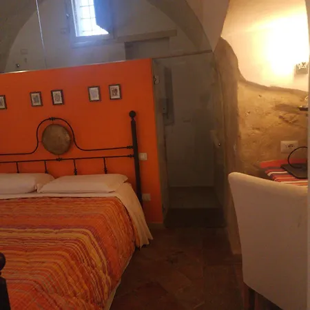 Casa Della Luna Bed & Breakfast